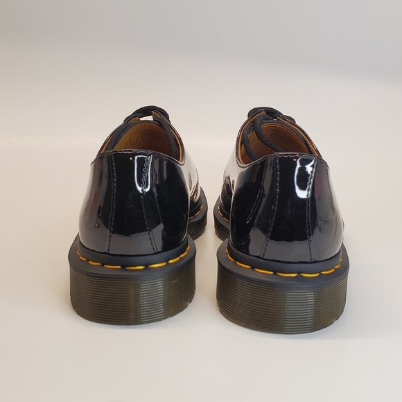 New Dr. Martens Women’s  Black Patent Leather Oxford Shoes 10084 Lace up Size 7 - Picture 9 of 11